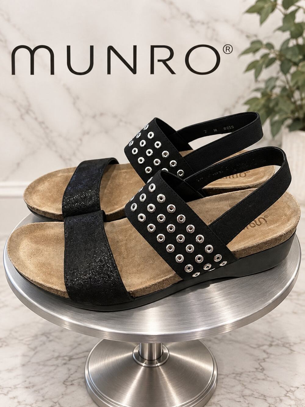 Munro Black Eyelet Slingback Comfort Wedge Sandals Size 7N